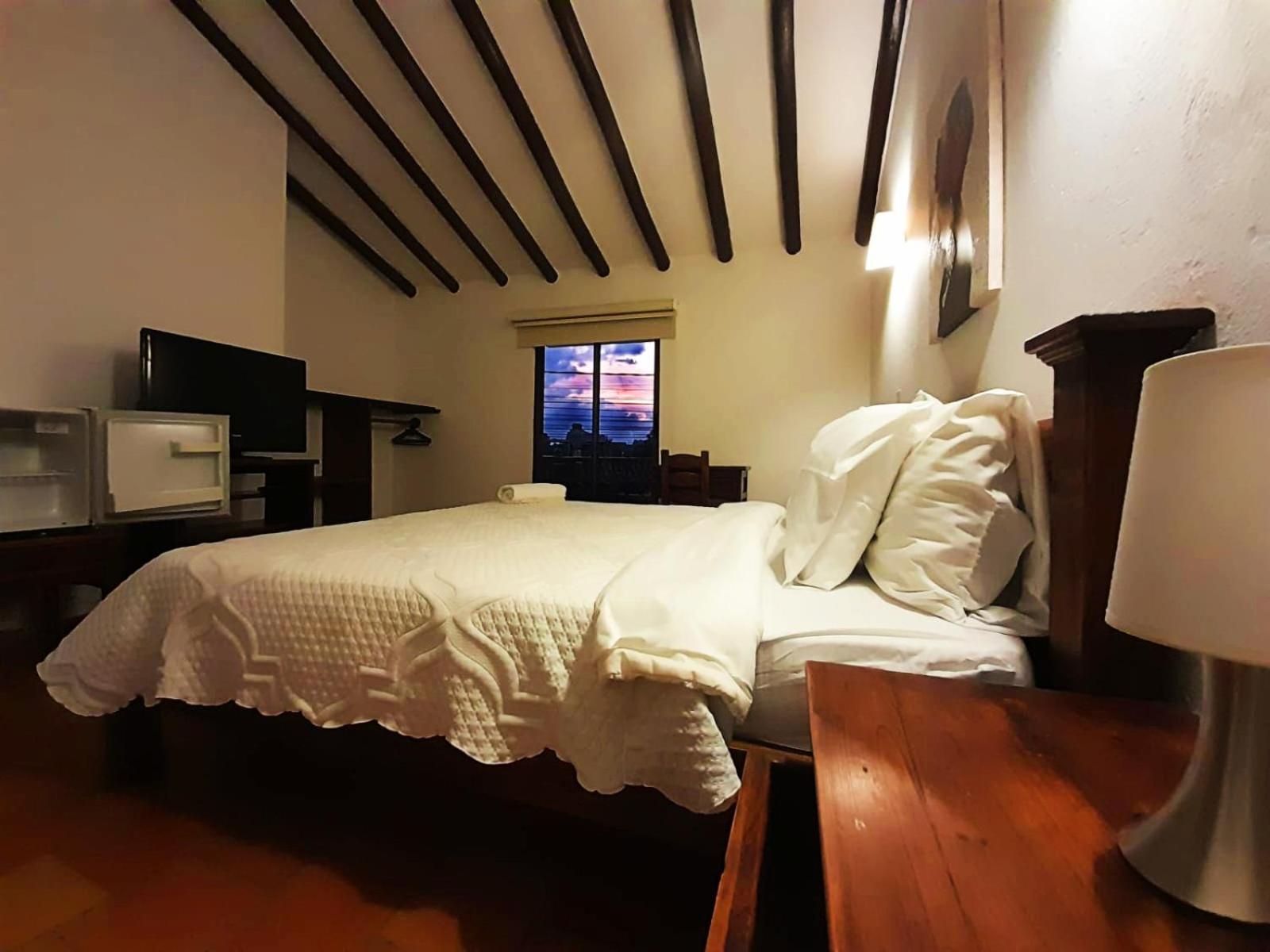 Aqua Vitae Hotel 莱瓦镇 外观 照片
